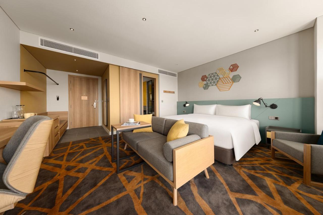 Hiive By Fusion Binh Duong - Vsip 1 Hotel Thuận An Ngoại thất bức ảnh